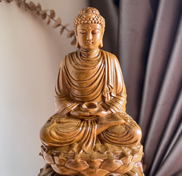 Wooden Sitting Buddha Statue
